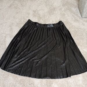 Fashion Nova Black A-Line Skirt